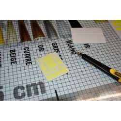 sticker gilet jaune avec papier applicateur